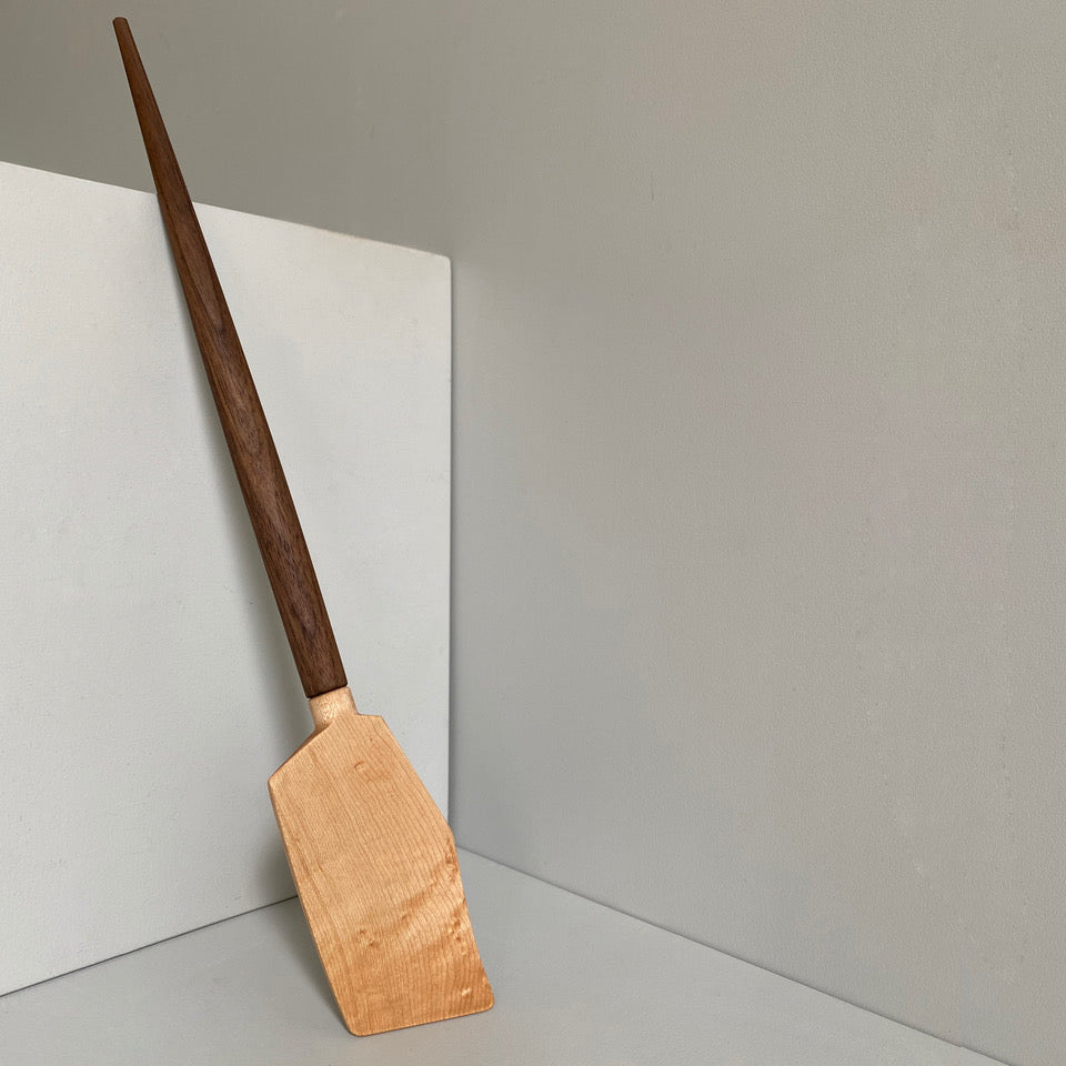 Lot de 2 spatules en bois, spatules pour wok de cuisine à long manche -  Ustensiles de cuisine en bois antiadhésifs - Poignée en bois - Poignée vert  clair : : Maison