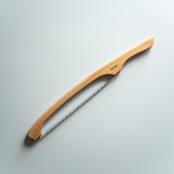 Couteau à pain avec manche en bois d'olivier et lame en acier inoxydable  [Valira]